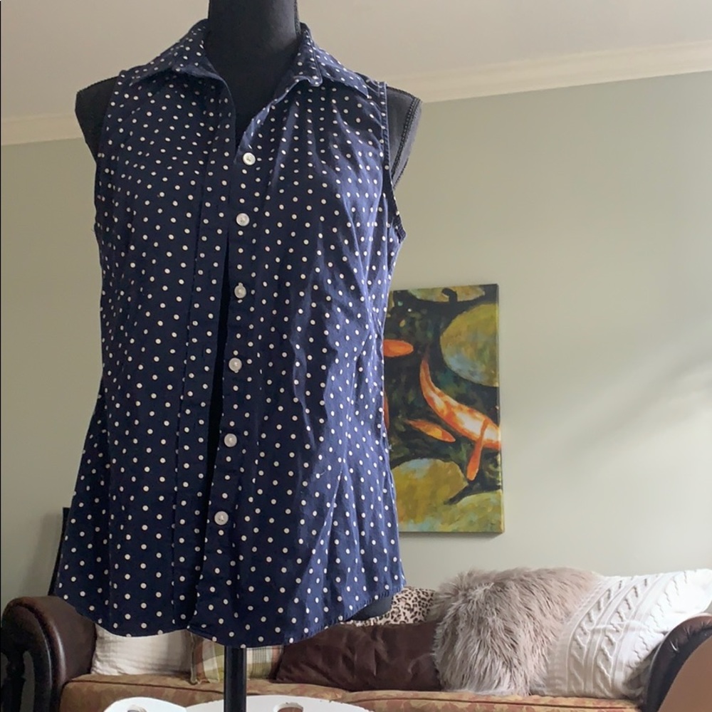button tank